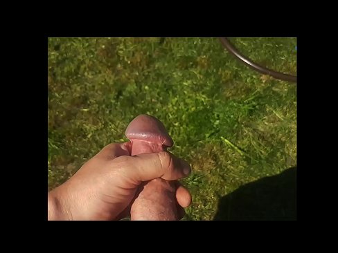 ❤️ A boazona se fode e se ejacula com um esguicho em um jardim de verão ☑ Porno real vídeo em nós pt-br.eggporncomics.ru
