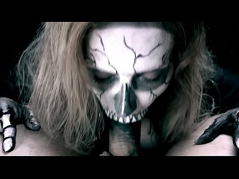 ❤️ Garota demoníaca chupando galo com sua boca preta e engolindo esperma. ☑ Porno real vídeo em nós pt-br.eggporncomics.ru